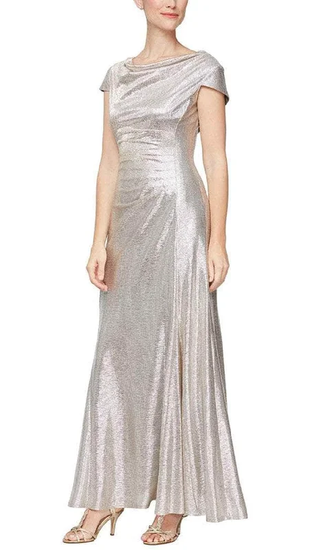 Alex Evenings - 8127685 Cap Sleeved Metallic Long Dress