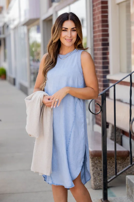 Thermal Accented Denim Midi Dress