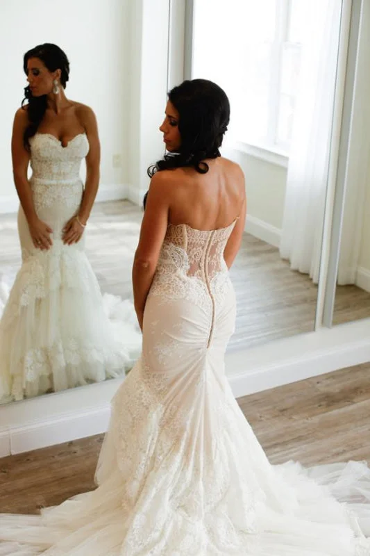 Plus Size Sweetheart Mermaid Backless Tiered Lace Tulle Wedding Dress