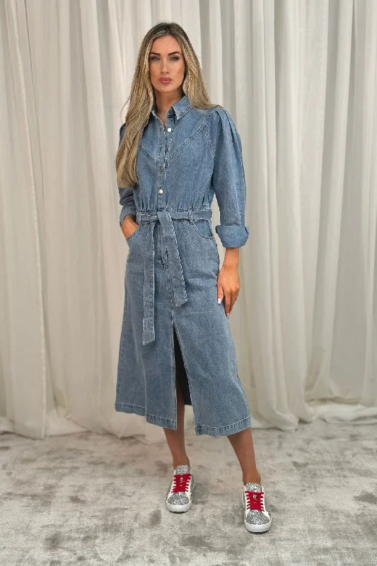 Kiera Denim Shirt Dress In Light Wash