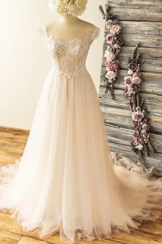 Amazing Lace Tulle A-line Court Train Wedding Dress